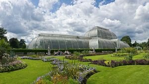 https://balitapinoy.net/images/kew_gardens_photo_by_david_iliff_2009_300.jpg